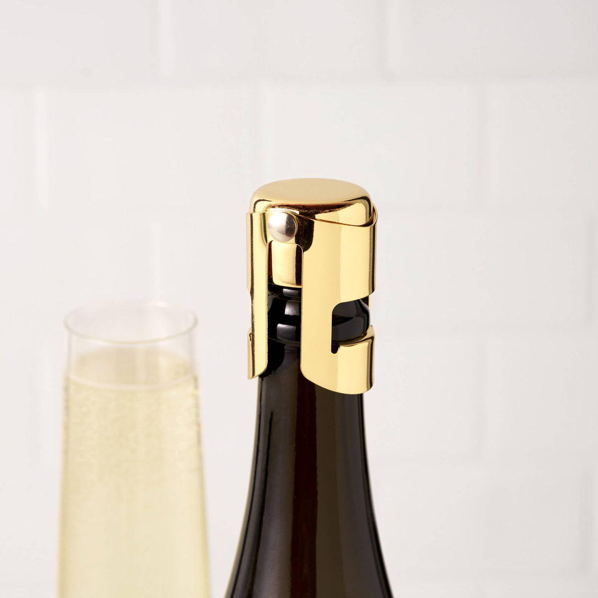 Fizz Chrome Champagne Stopper Silver or Gold