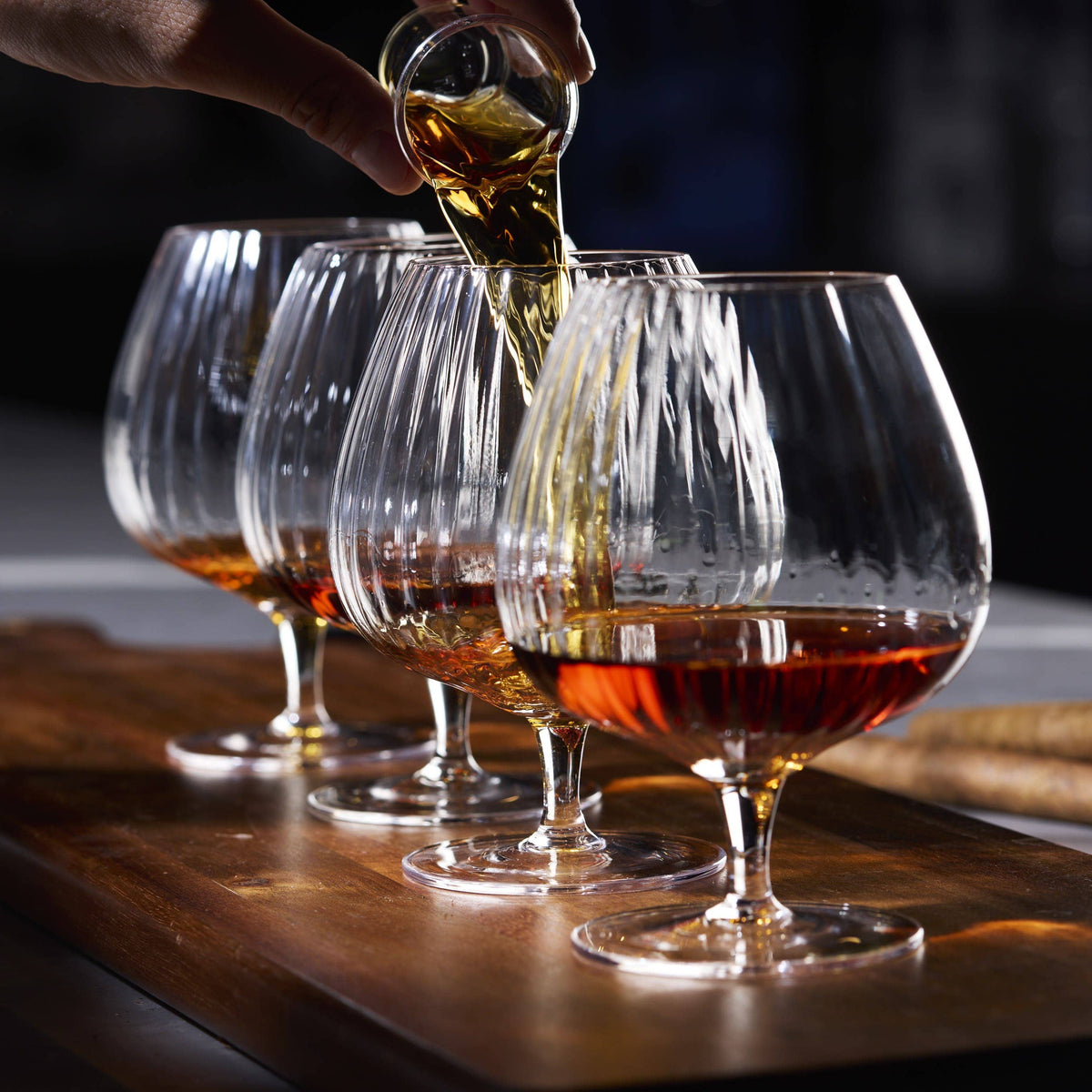 Whiskey Bourbon Brandy Crystal Glasses Snifter 20oz (1pc) 2